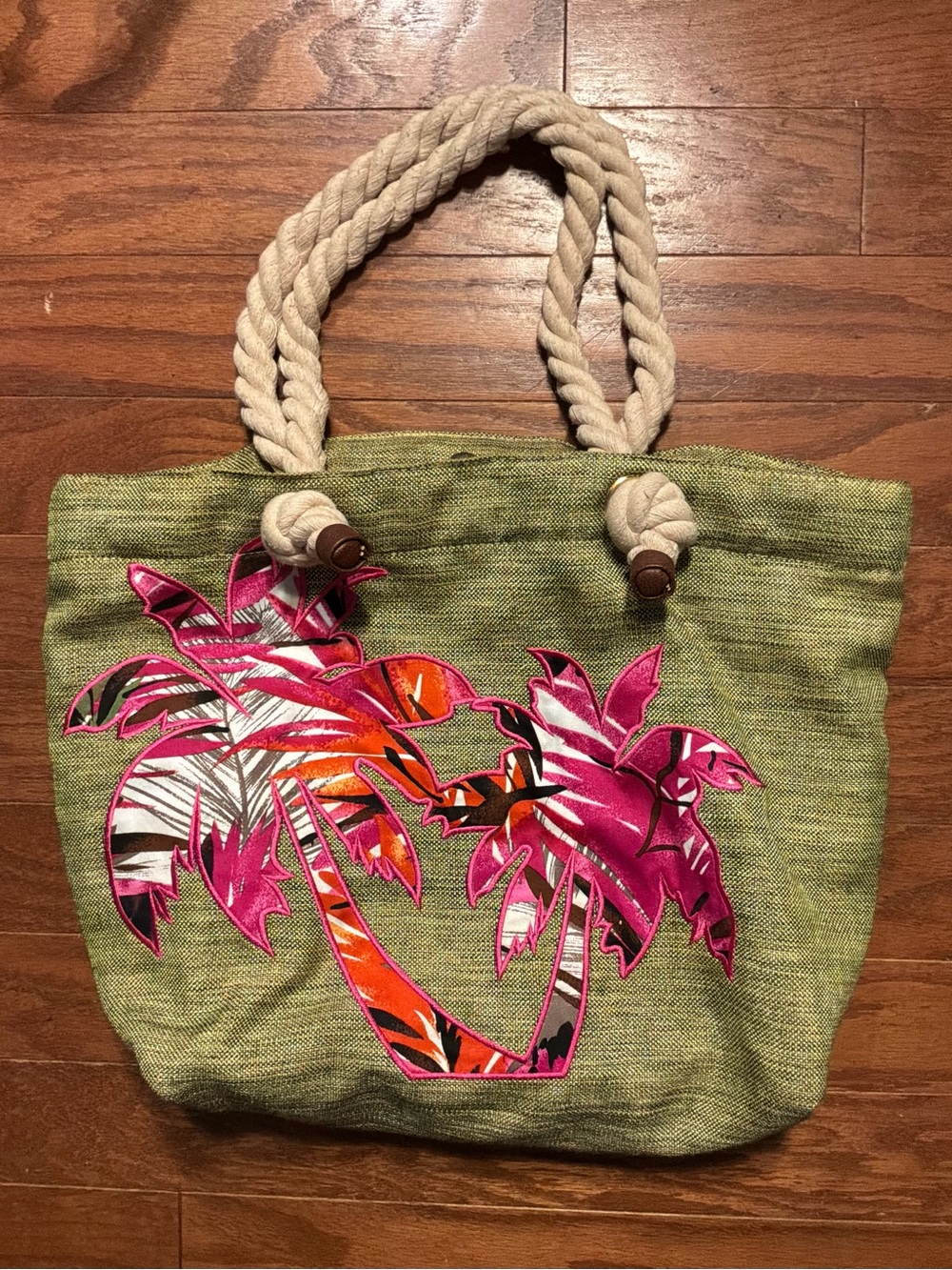 SAM & HADLEY..tote bag